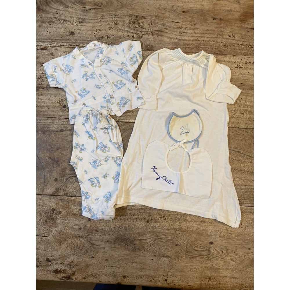Boy Baby Pajamas, Sleep Clothes, bibs,, 9-18 Months Lot Of 5